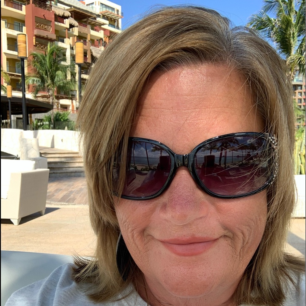 Meet your Posher, Karen